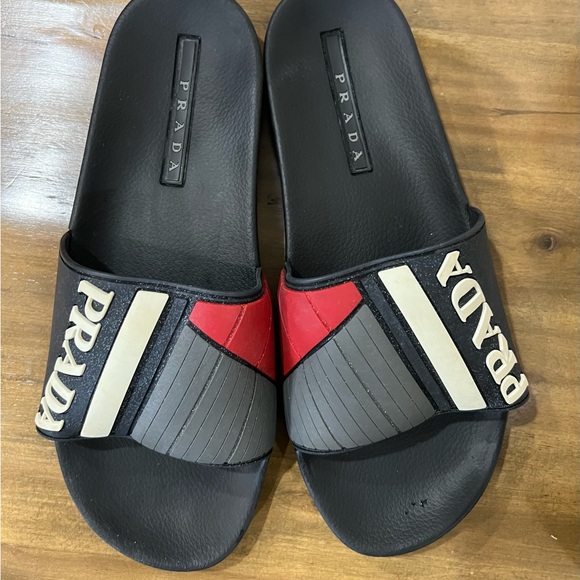 Prada men’s slide side 11 like new authentic black red and white - Picture 2 of 4